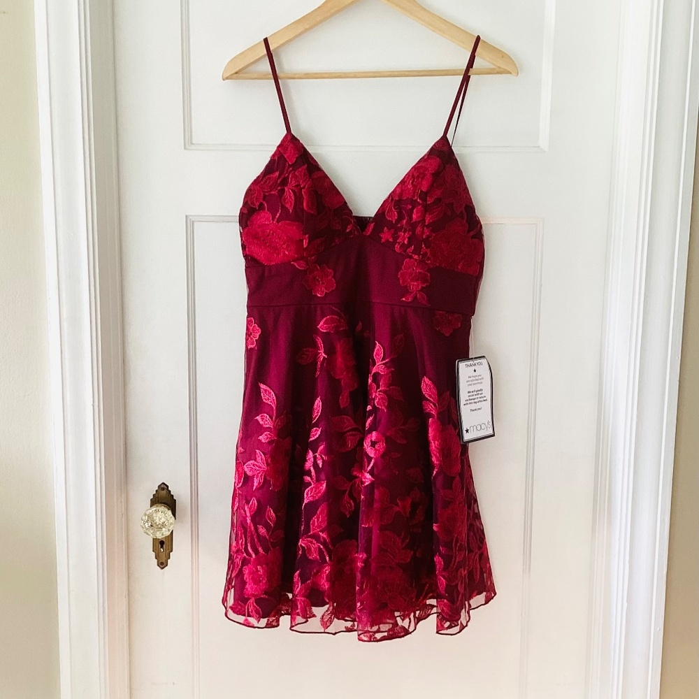 TRIXXI Womens Low Cut Spaghetti Strap V Neck Short Evening Fit+Flare Dress Sz 11 - Picture 3 of 16